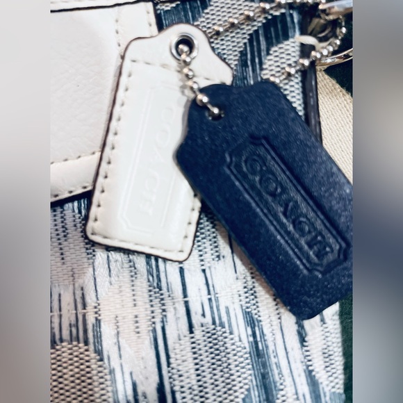Coach Madison Op Art Crossbody EUC - Picture 5 of 5